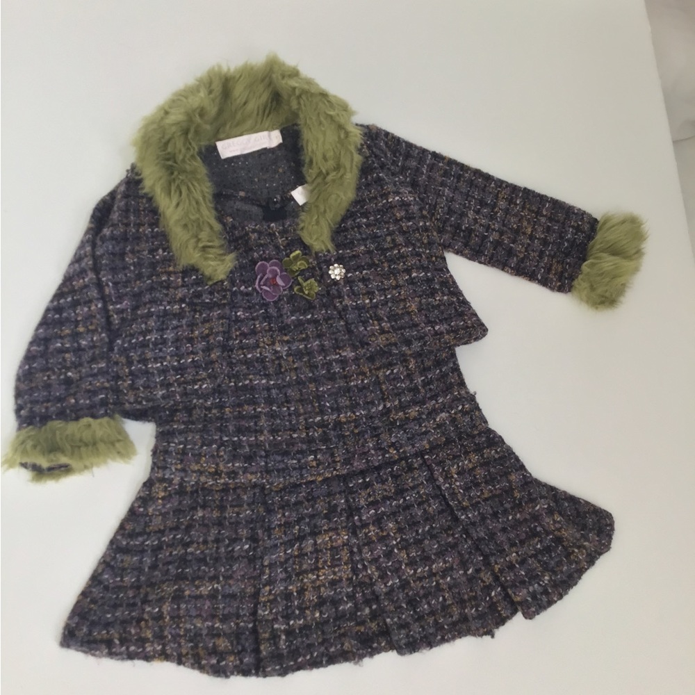 Groggy Girl Two Piece Outfit Size 3T